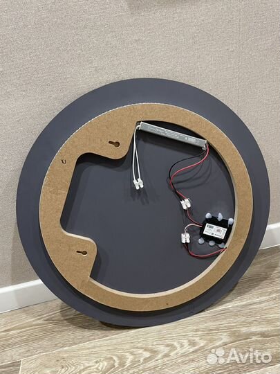 Зеркало с подсветкой