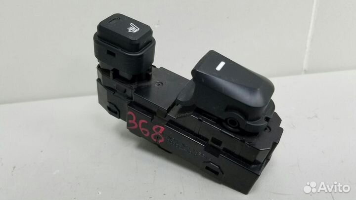 Кнопка стеклоподъемника Hyundai Ix35 4Wd LM G4HKD
