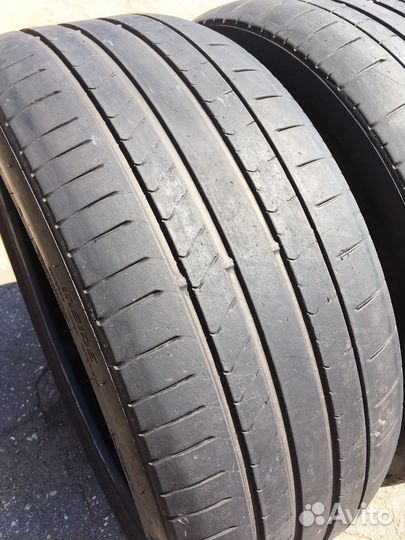 Pirelli P Zero PZ4 275/40 R22