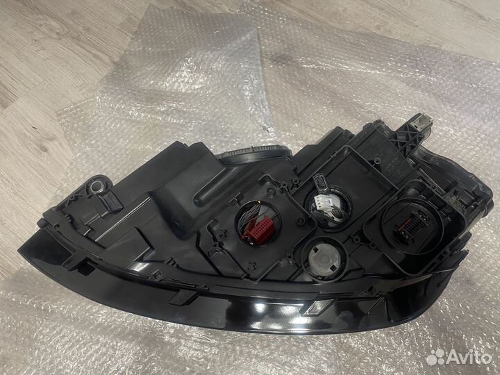 Фара правая ксенон- лед гольф 7