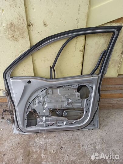Дверь передняя правая шевроле спарк м200
