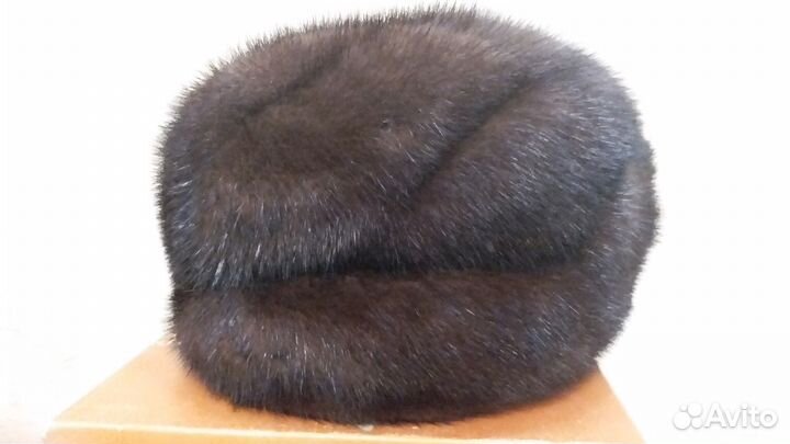 Зимняя женская шапка из норки