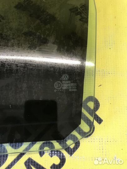 Стекло заднее левое VW Passat B5+