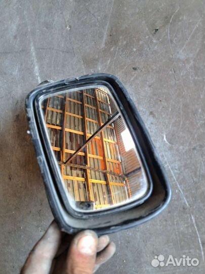 Зеркало боковое правое на BMW E65