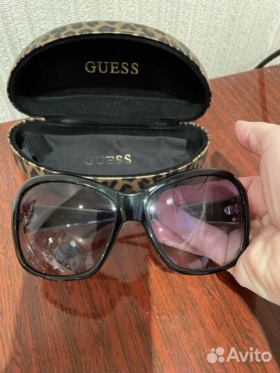 Солнцезащитные очки женские брендовые