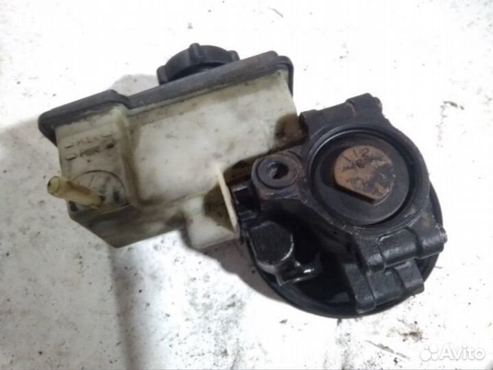 Насос гидроусилителя руля Ford Mondeo 3 рест. 2006