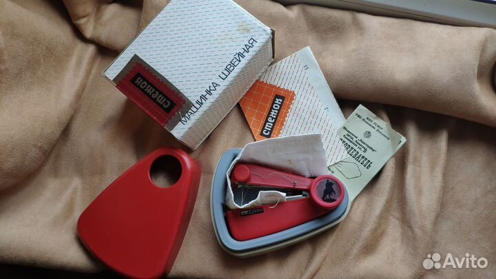 Швейная машинка ручная стежок