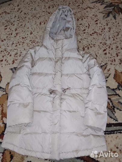 Продам пуховик для девочки