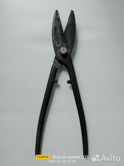 Ножница по металлу