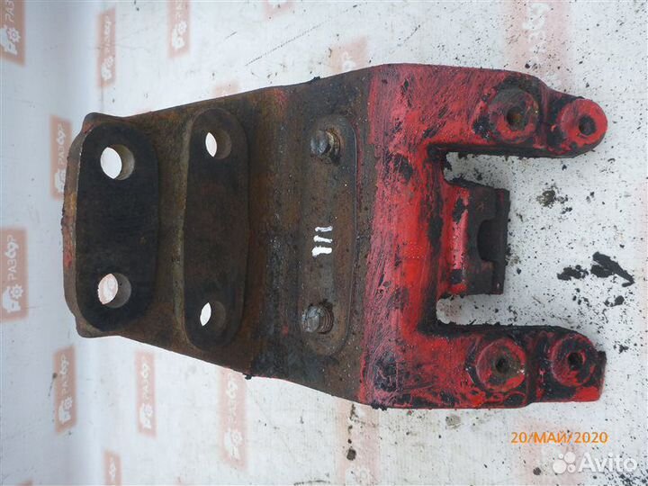 Кронштейн рессоры передний левый Daf Cf 85