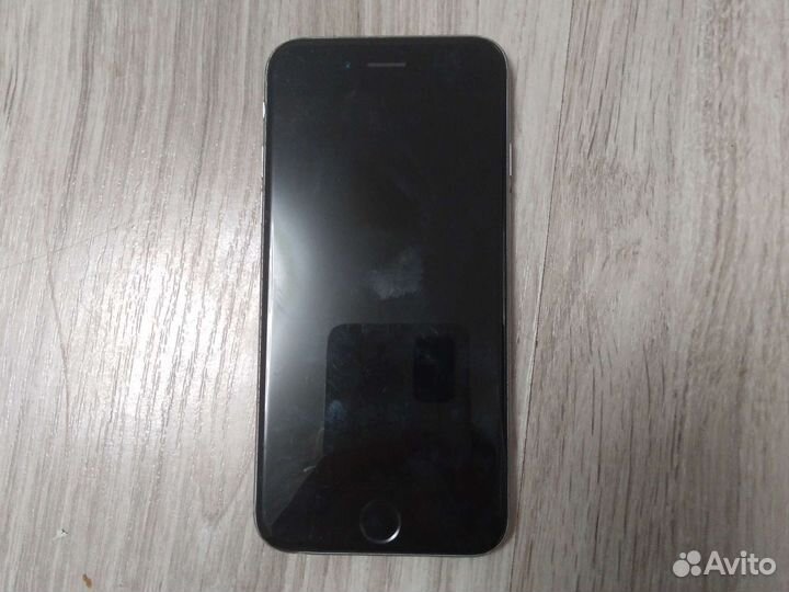 Телефон iPhone