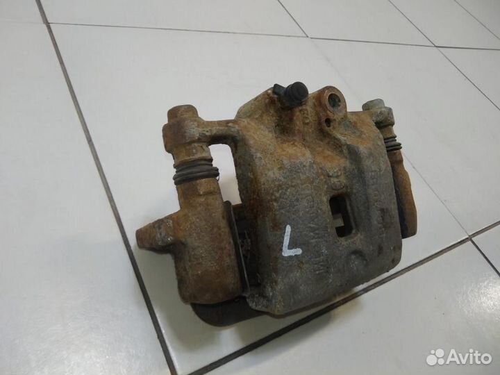 Суппорт задний левый Hyundai Santa Fe 3 DM 2012-20