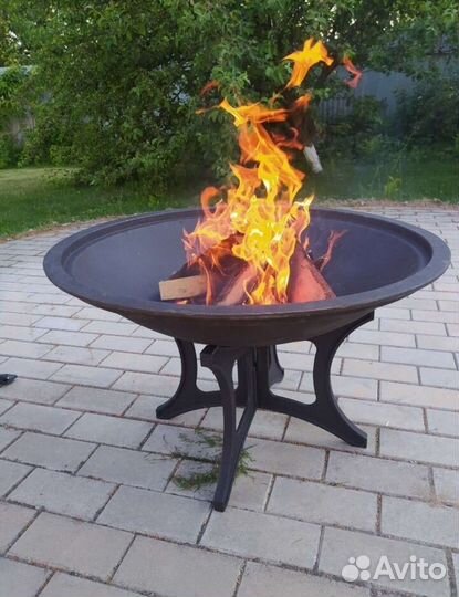 Чаша костровая чугунная Д-700 мм. Чаша костровая