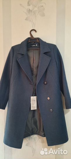 Пальто новое