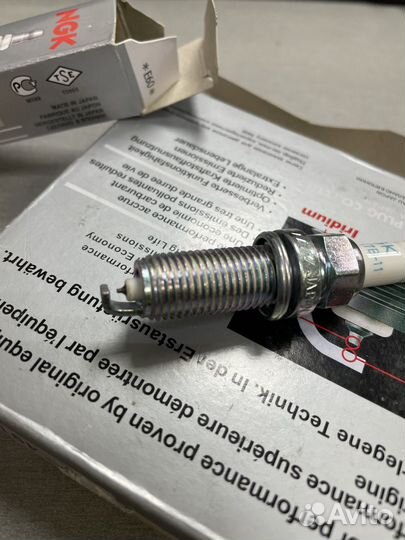 Свечи зажигания ngk 4912 за 4шт