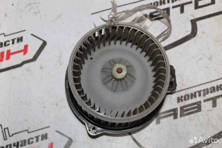 Моторчик печки toyota funcargo IST platz porte rau