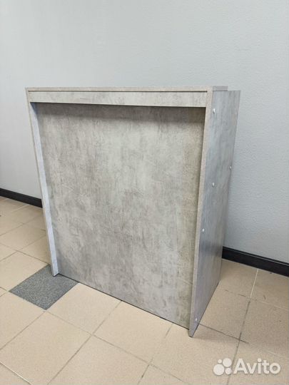 Стойка ресепшн