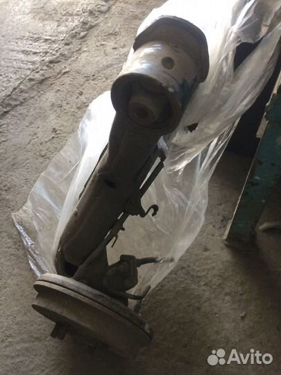 Toyota Yaris/Vitz Задняя балка в сборе