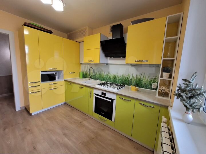 2-к. квартира, 58 м², 3/3 эт.