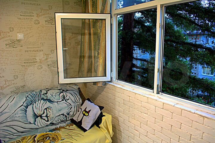 2-к. квартира, 55 м², 4/5 эт.