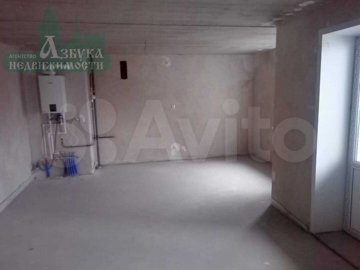 3-к. квартира, 74 м², 2/10 эт.