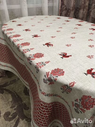 Скатерть с петушками 150* 152см