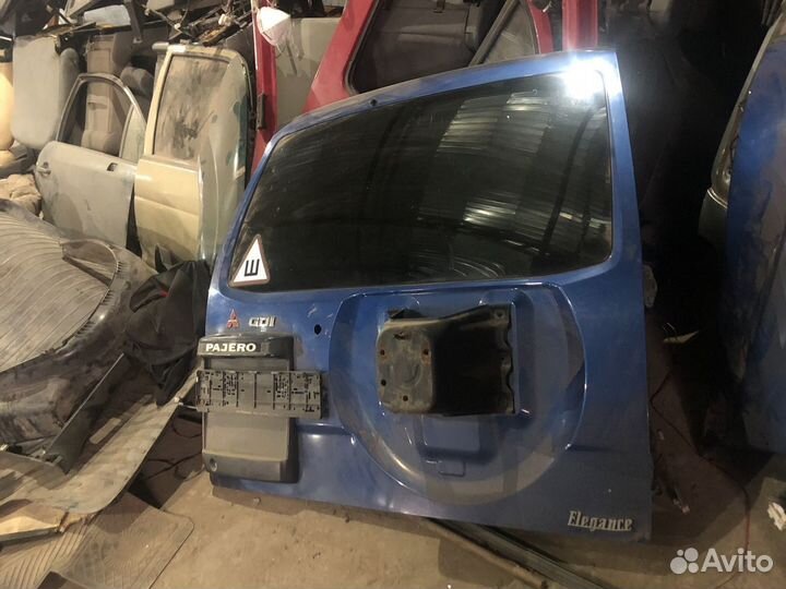 Крышка багажника mitsubishi pajero 3