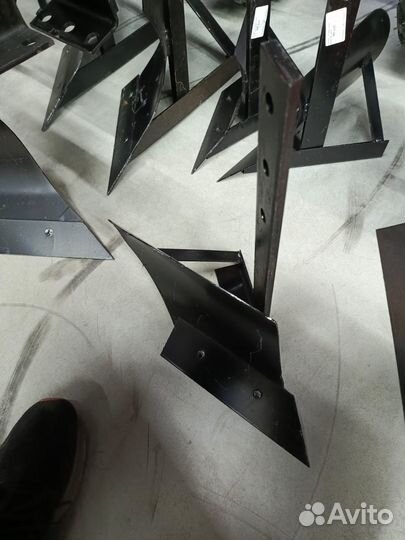 Плуг для мотоблока Крот универсальный