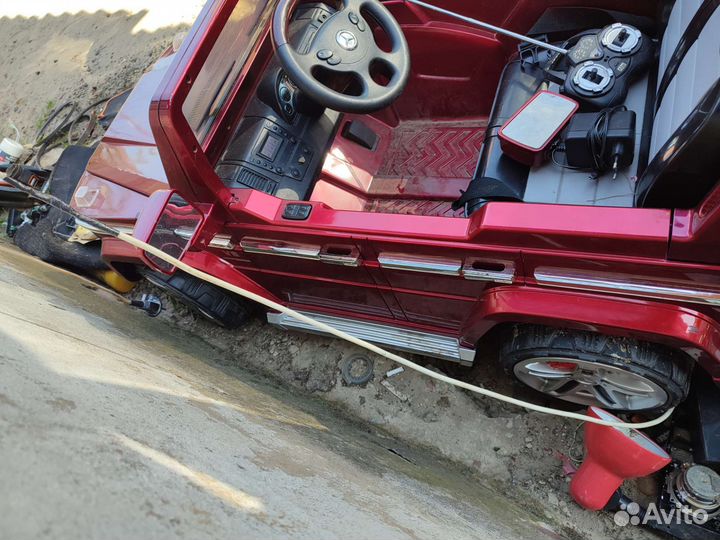 Электромобиль детский б/у