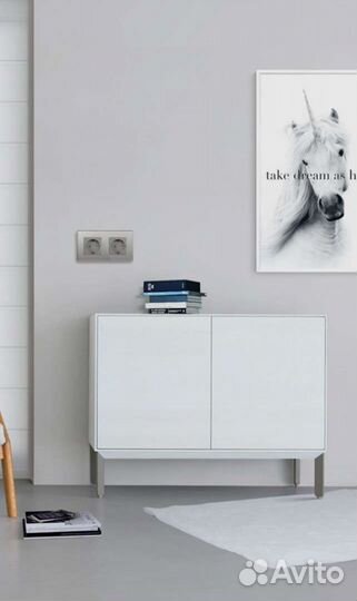 Новая розетка двойная,рамка из закаленного стекла