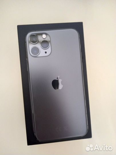 Телефон iPhone 11 pro