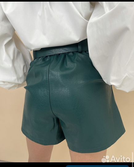 Шорты кожаные женские