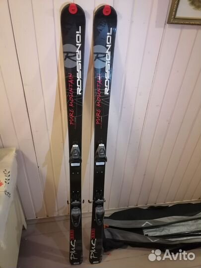 Горные лыжи rossiginol, ботинки и палки