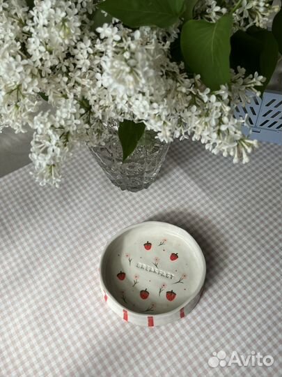 Керамическая тарелка ручной работы