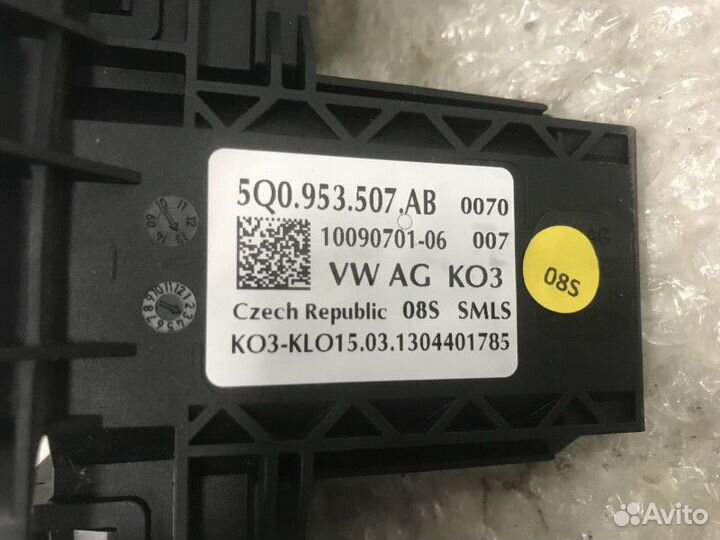 Подрулевой переключатель Шкода Октавия А7