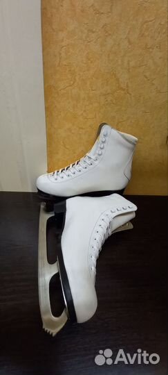 Коньки фигурные
