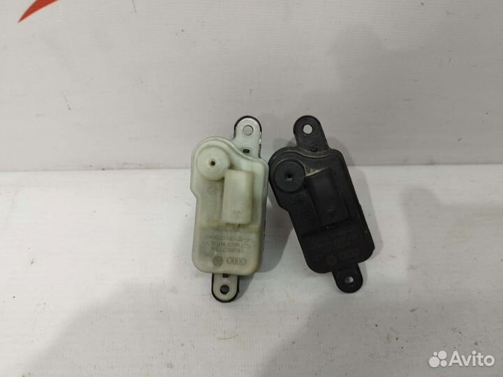 Замок лючка бензобака Skoda Rapid 1 VW Polo 5