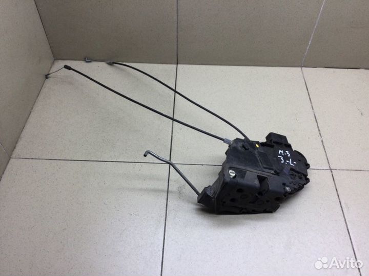 Замок двери задней левой задний левый Mazda 3 BK