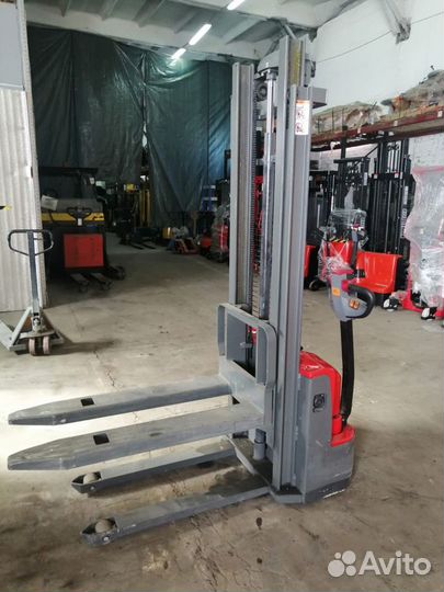 Ручной штабелер новые 1 000 кг 1 600 метра