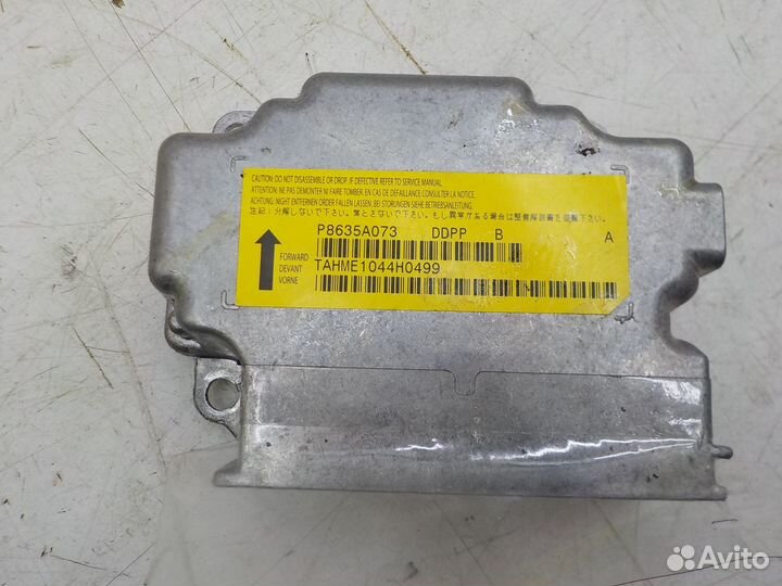 Блок управления подушками безопасности Mitsubishi