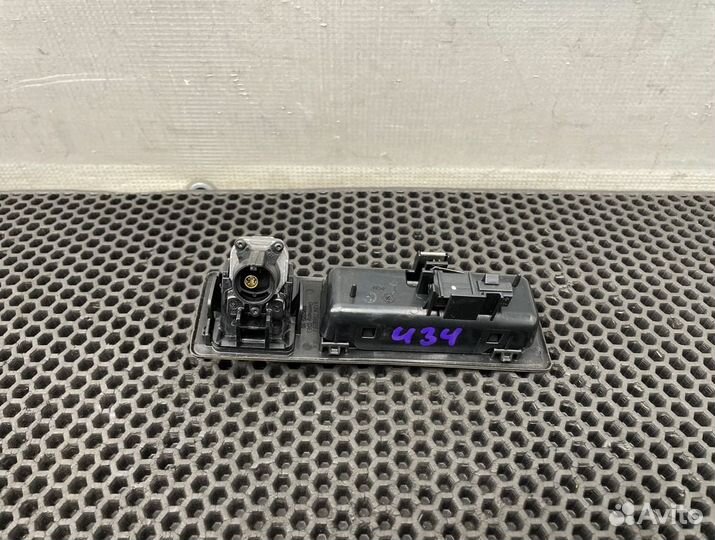 Кнопка багажника Bmw 3-Series F30 N20B20B 2.0 2014