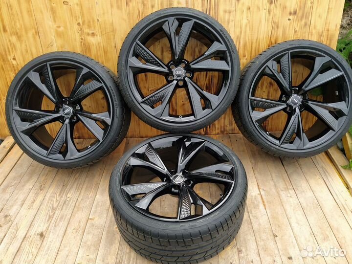 Оригинальные Диски без шин Audi RS6 C8 / RS7 R22