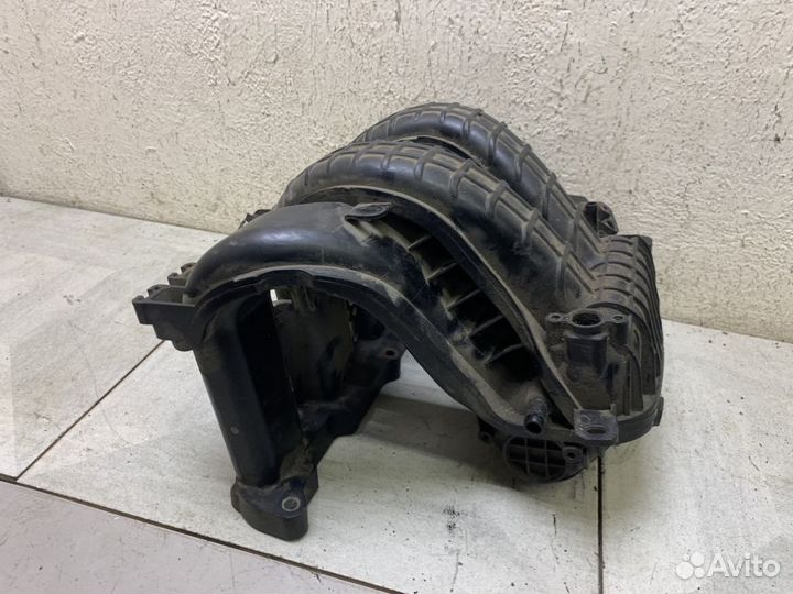 Впускной коллектор