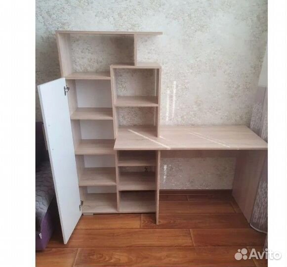 Компьютерный стол / Письменный стол