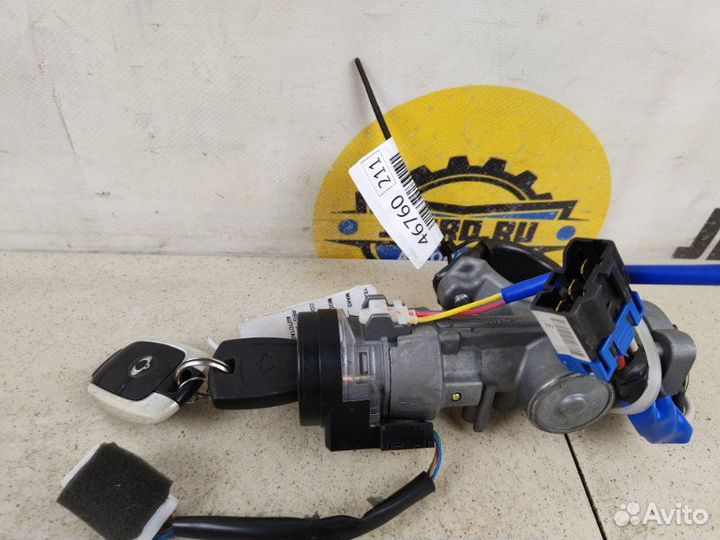 Замок зажигания Ssangyong Actyon CK 2012