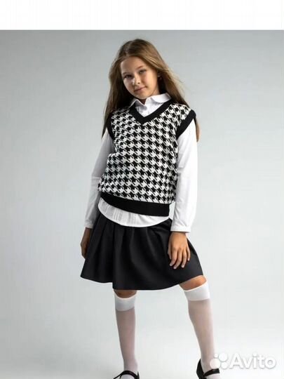 Новая школьная жилетка