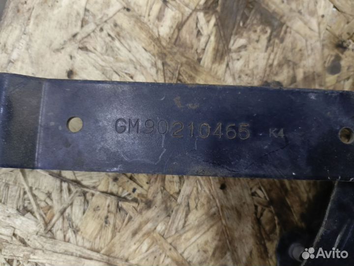 Стеклоподъемник механический Opel Ascona C