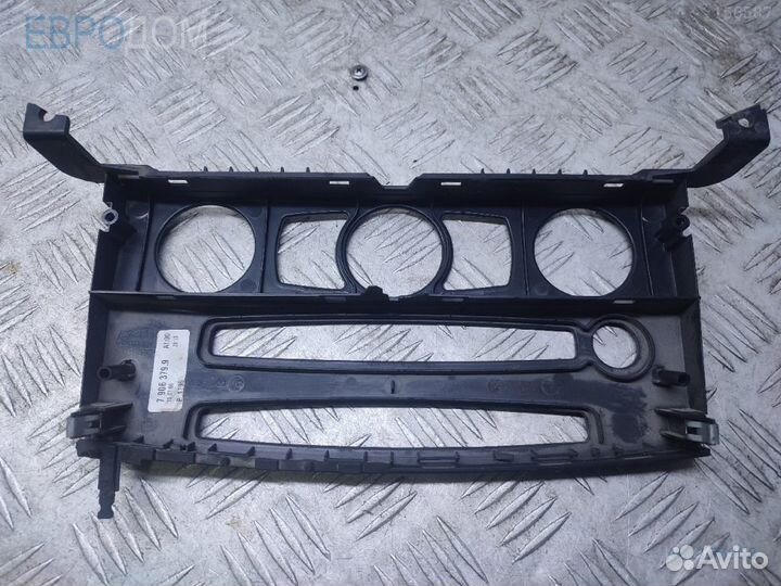 Накладка центральной консоли на BMW E60 s1156958