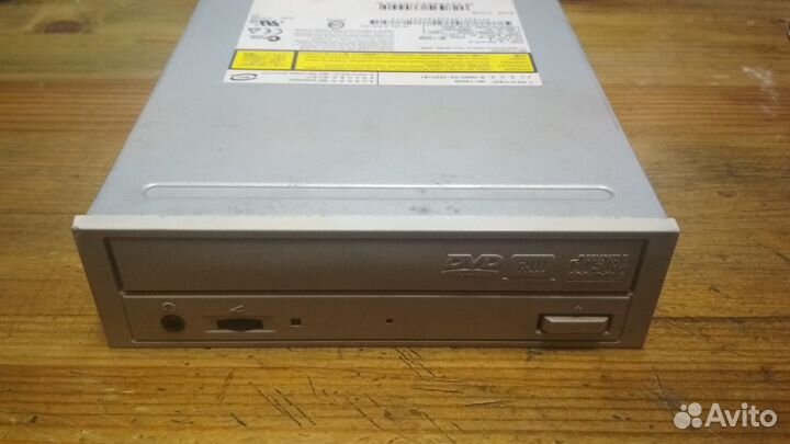 DVD привод NEC Corporation