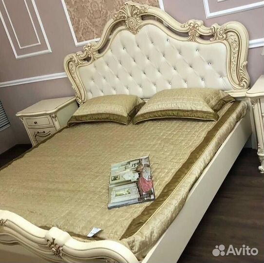 Спальный гарнитур бу